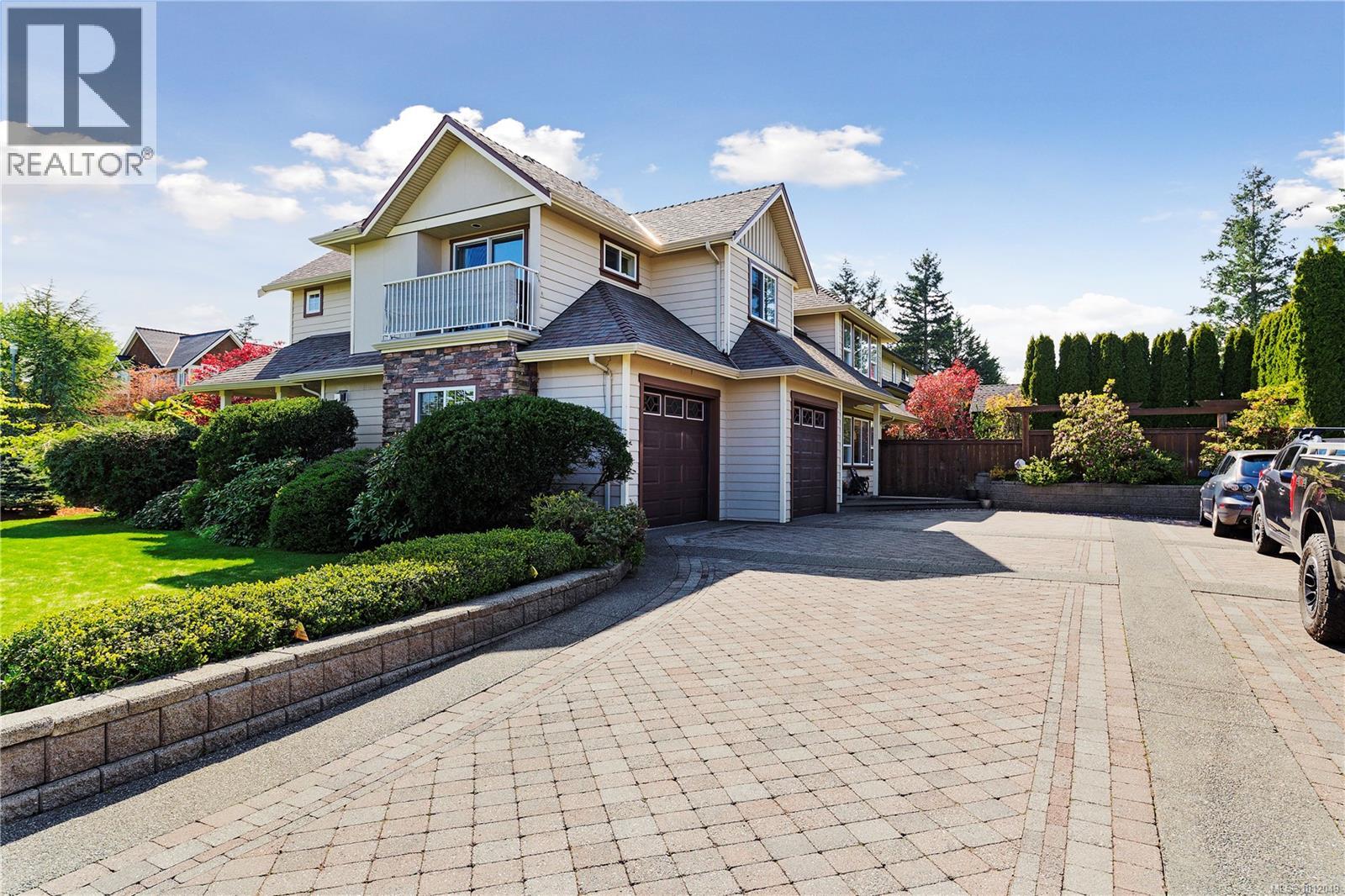 Photo 38 of 4994 La Quinta Pl, Saanich BC