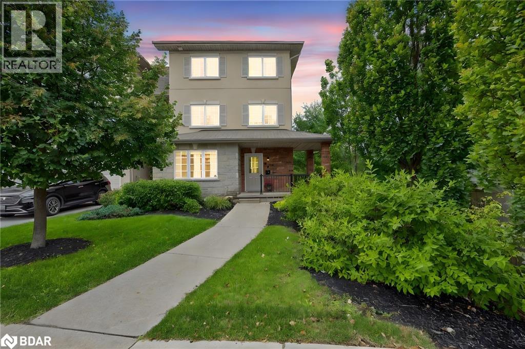 Photo 3 of 49 Ferndale Drive S Unit 8, Barrie ON
