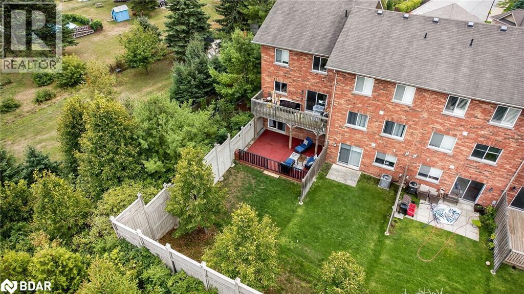 Photo 33 of 49 Ferndale Drive S Unit 8, Barrie ON