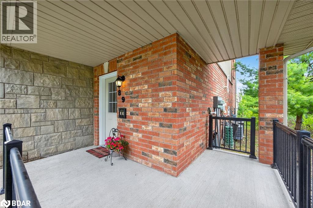 Photo 6 of 49 Ferndale Drive S Unit 8, Barrie ON