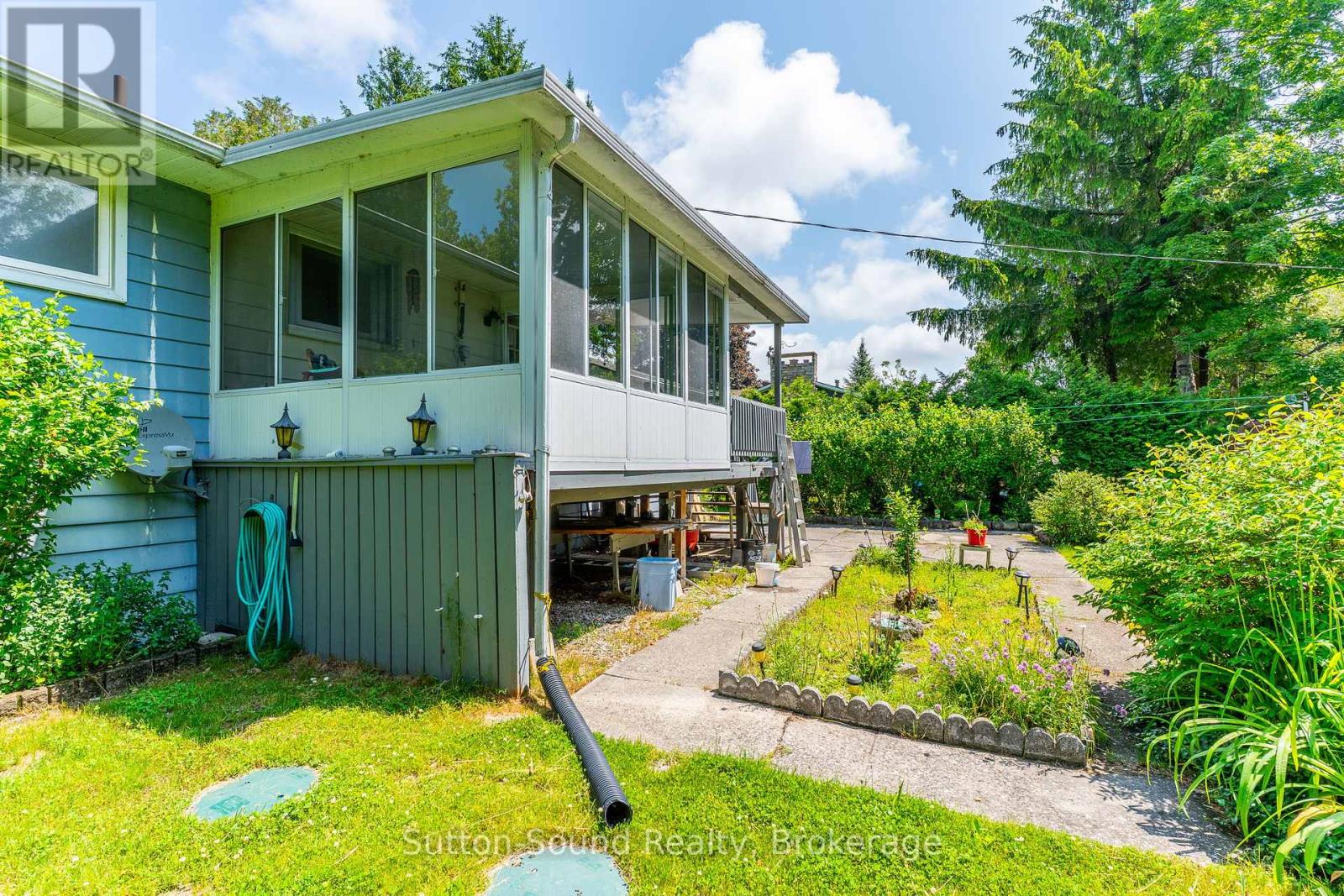 Photo 9 of 17 Front Street, South Bruce Peninsula ON