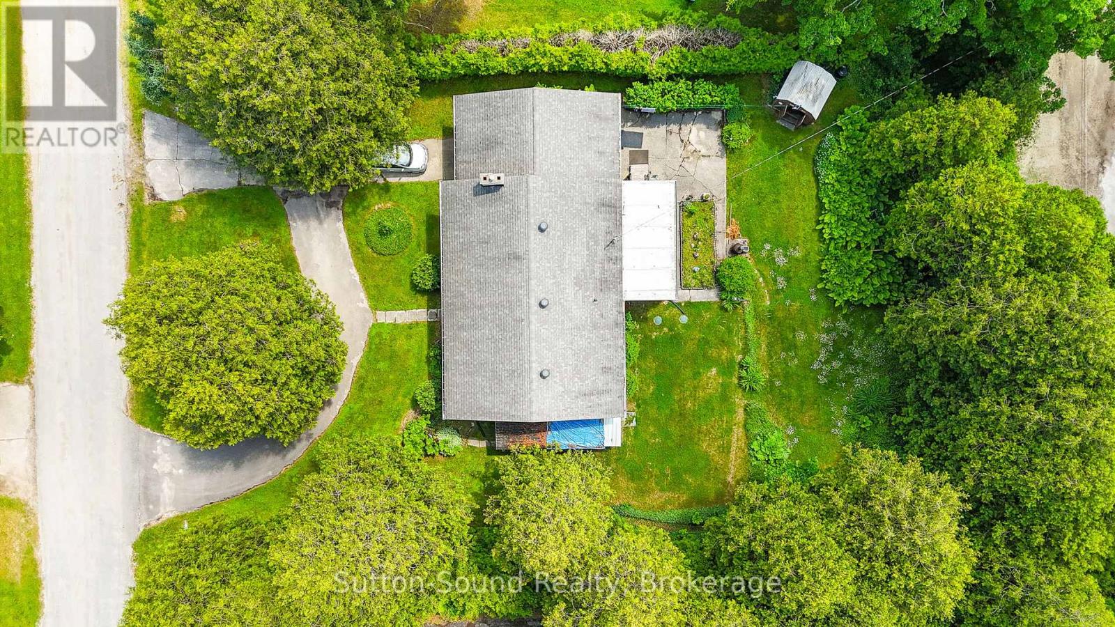 Photo 10 of 17 Front Street, South Bruce Peninsula ON