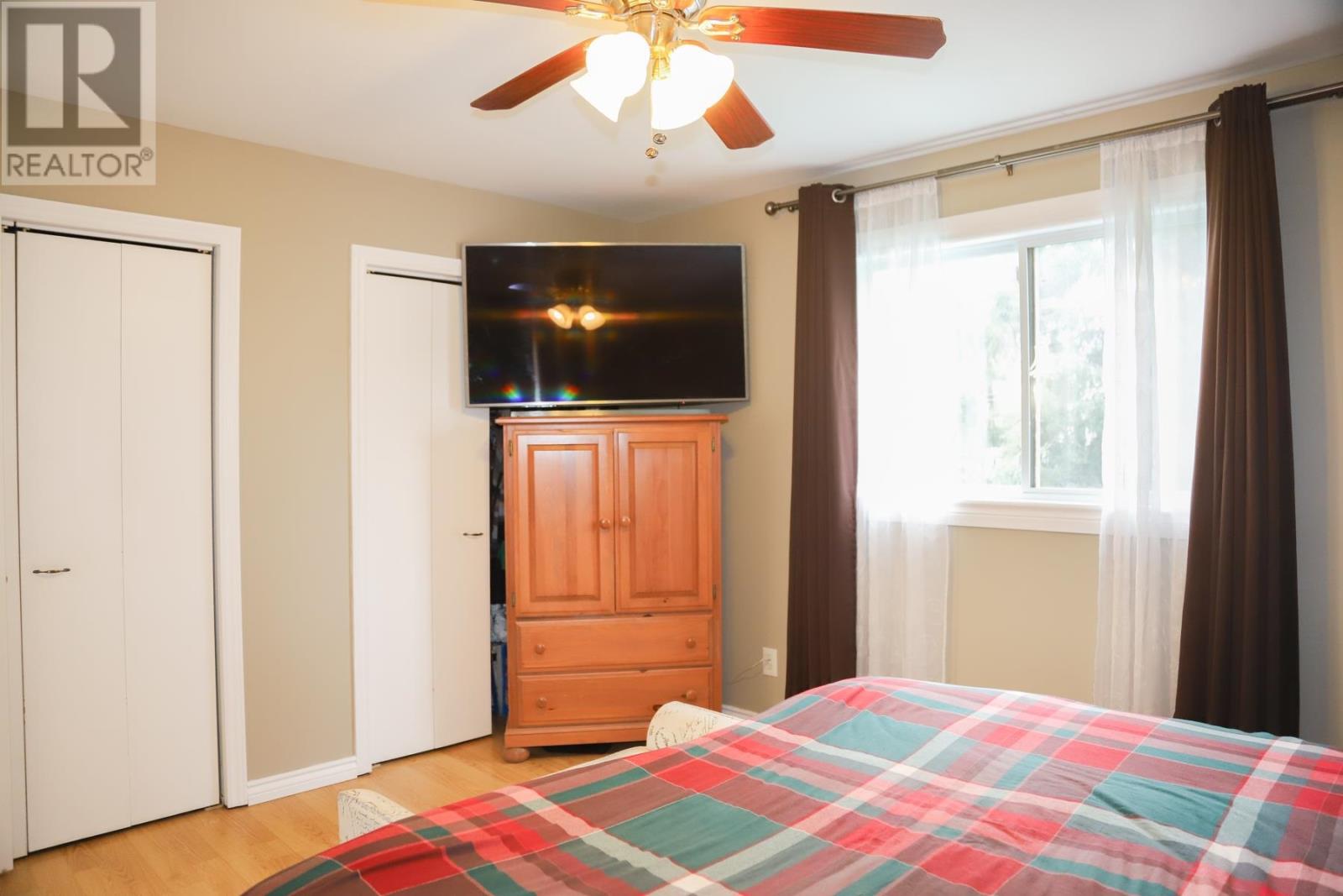 Photo 19 of 19 Sutton Pl, Sault Ste Marie ON