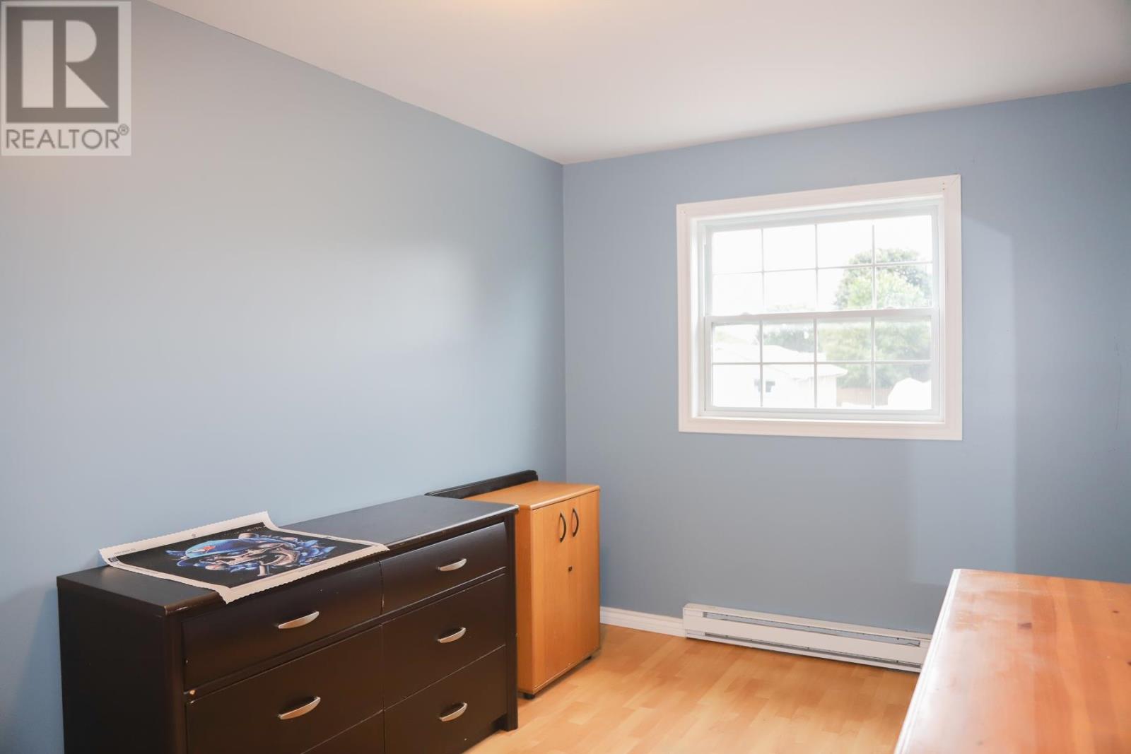 Photo 22 of 19 Sutton Pl, Sault Ste Marie ON