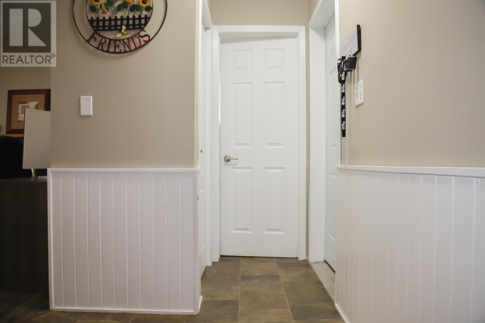Photo 9 of 19 Sutton Pl, Sault Ste Marie ON