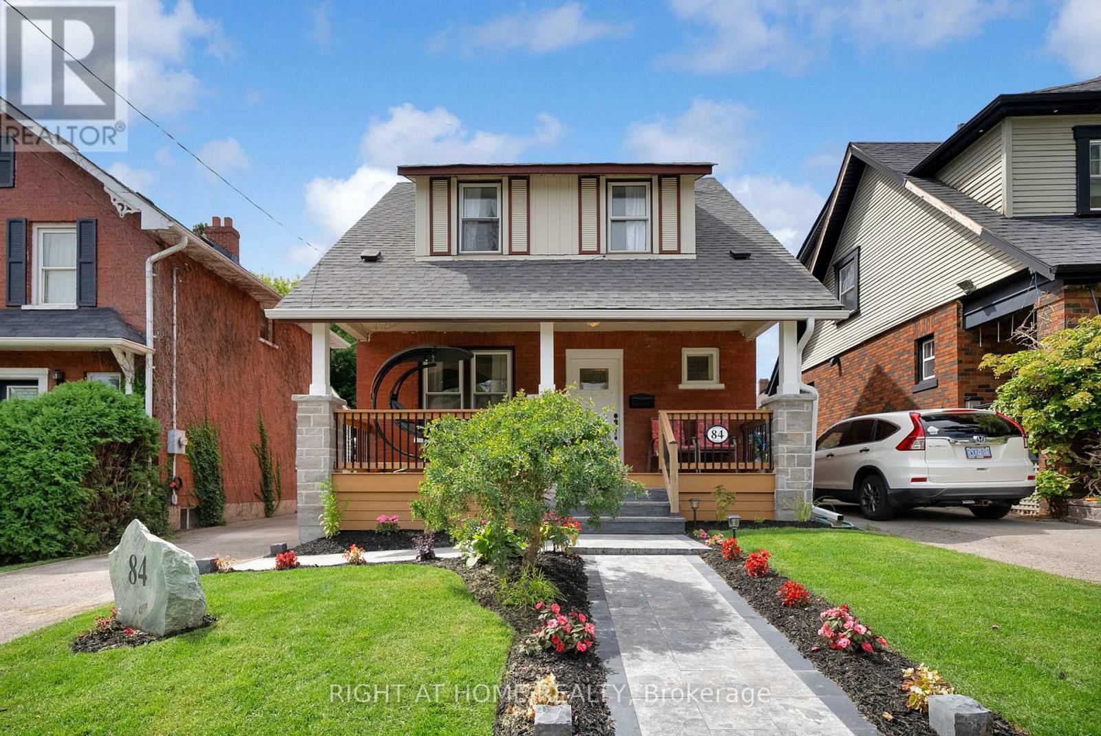 Photo 1 of 84 Oshawa Boulevard N, Oshawa ON
