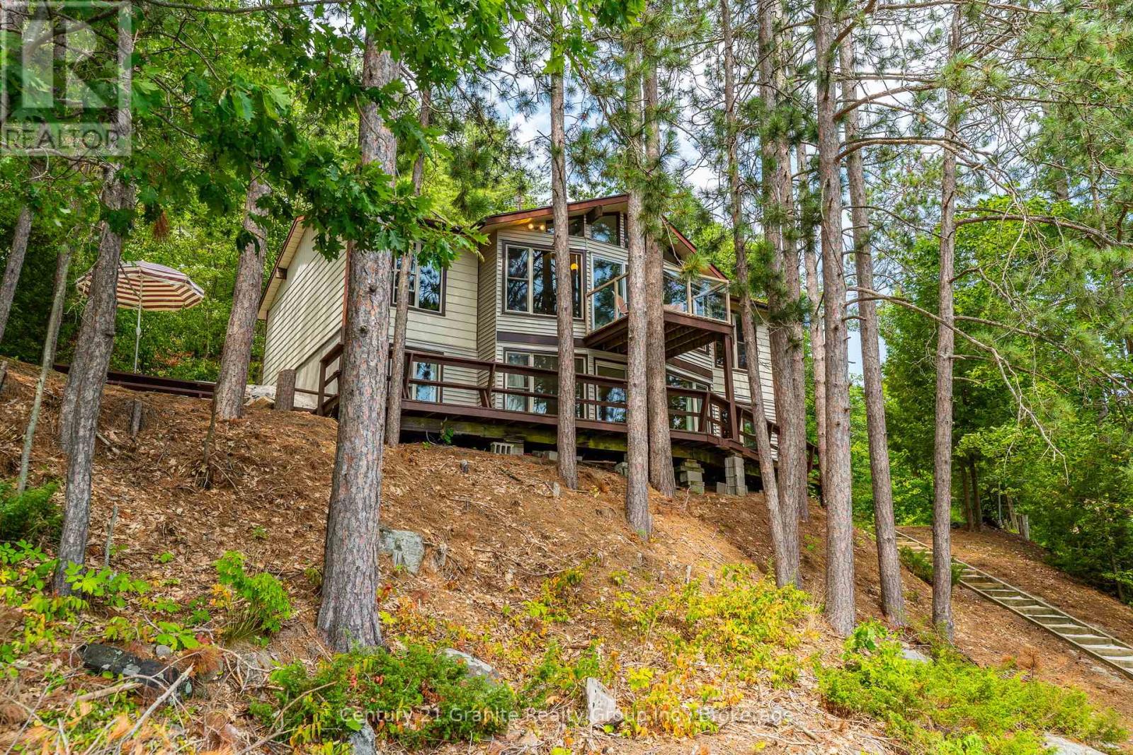Photo 44 of 1031 Statesman Drive, Minden Hills ON