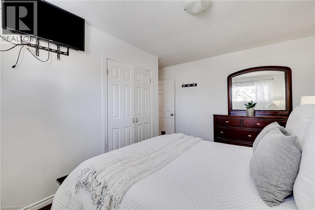 Photo 30 of 392 Fischer Hallman Road, Kitchener ON