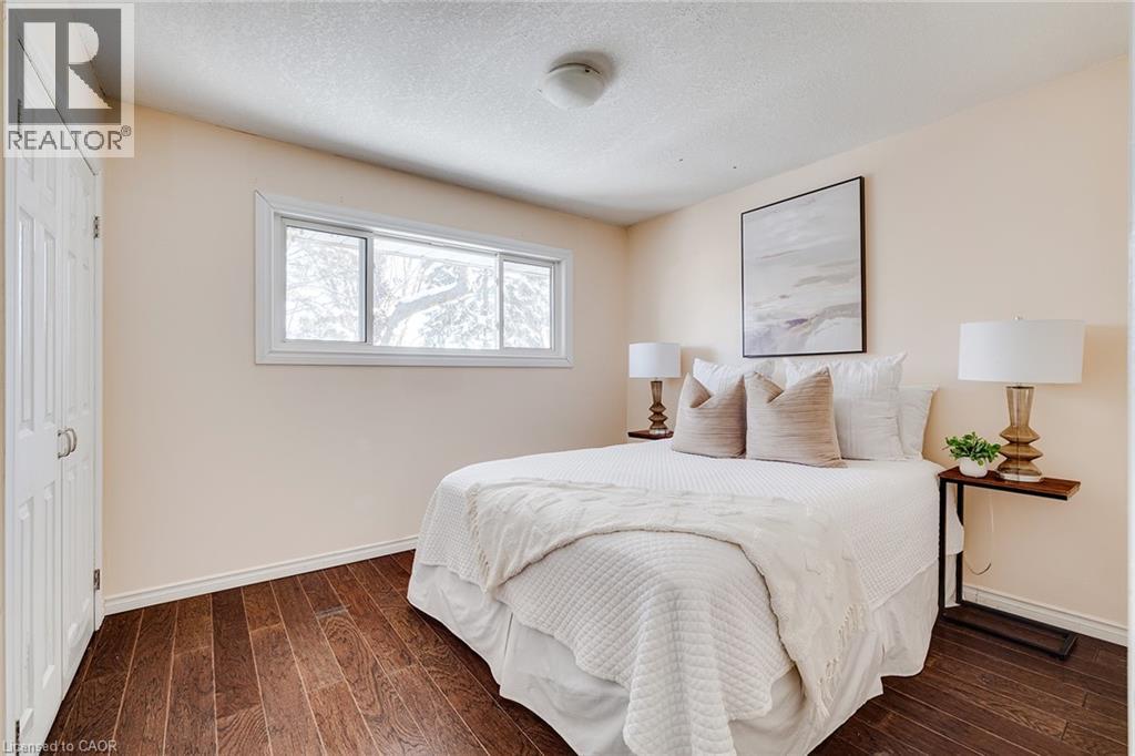 Photo 35 of 392 Fischer Hallman Road, Kitchener ON
