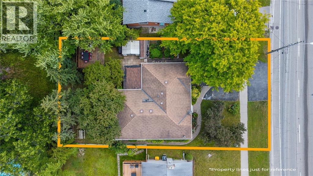 Photo 18 of 392 Fischer Hallman Road, Kitchener ON