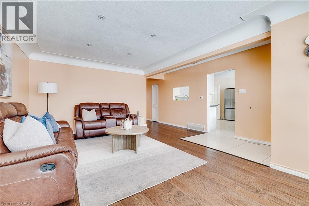 Photo 29 of 392 Fischer Hallman Road, Kitchener ON