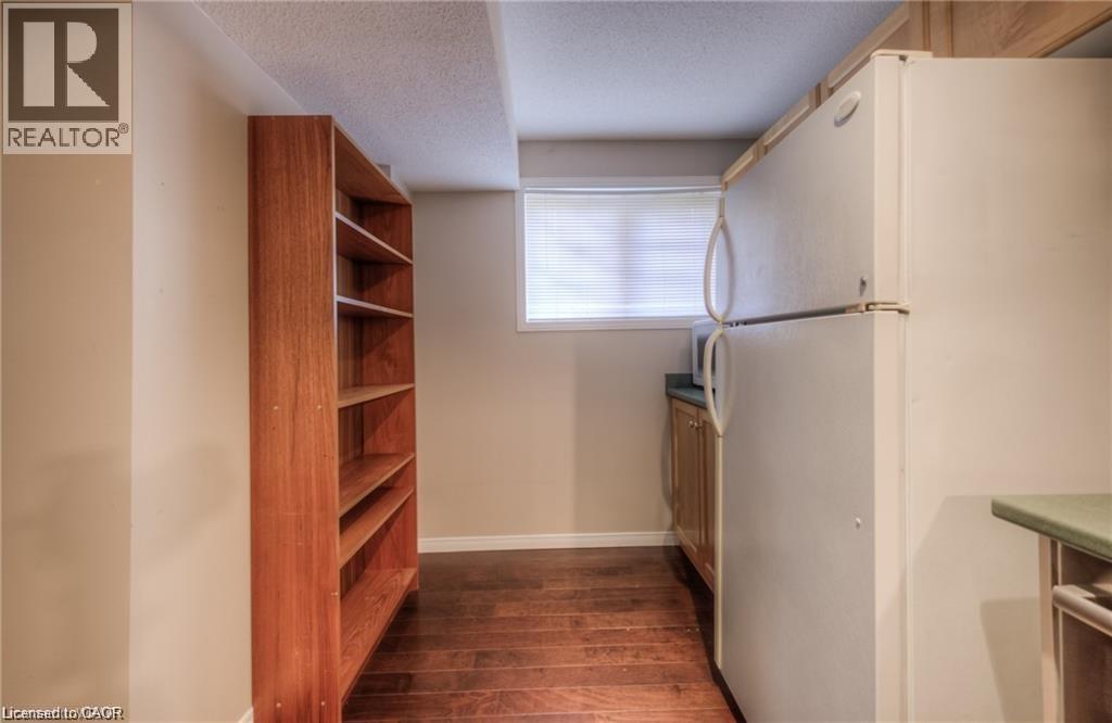 Photo 5 of 8 Melran Drive, Cambridge ON