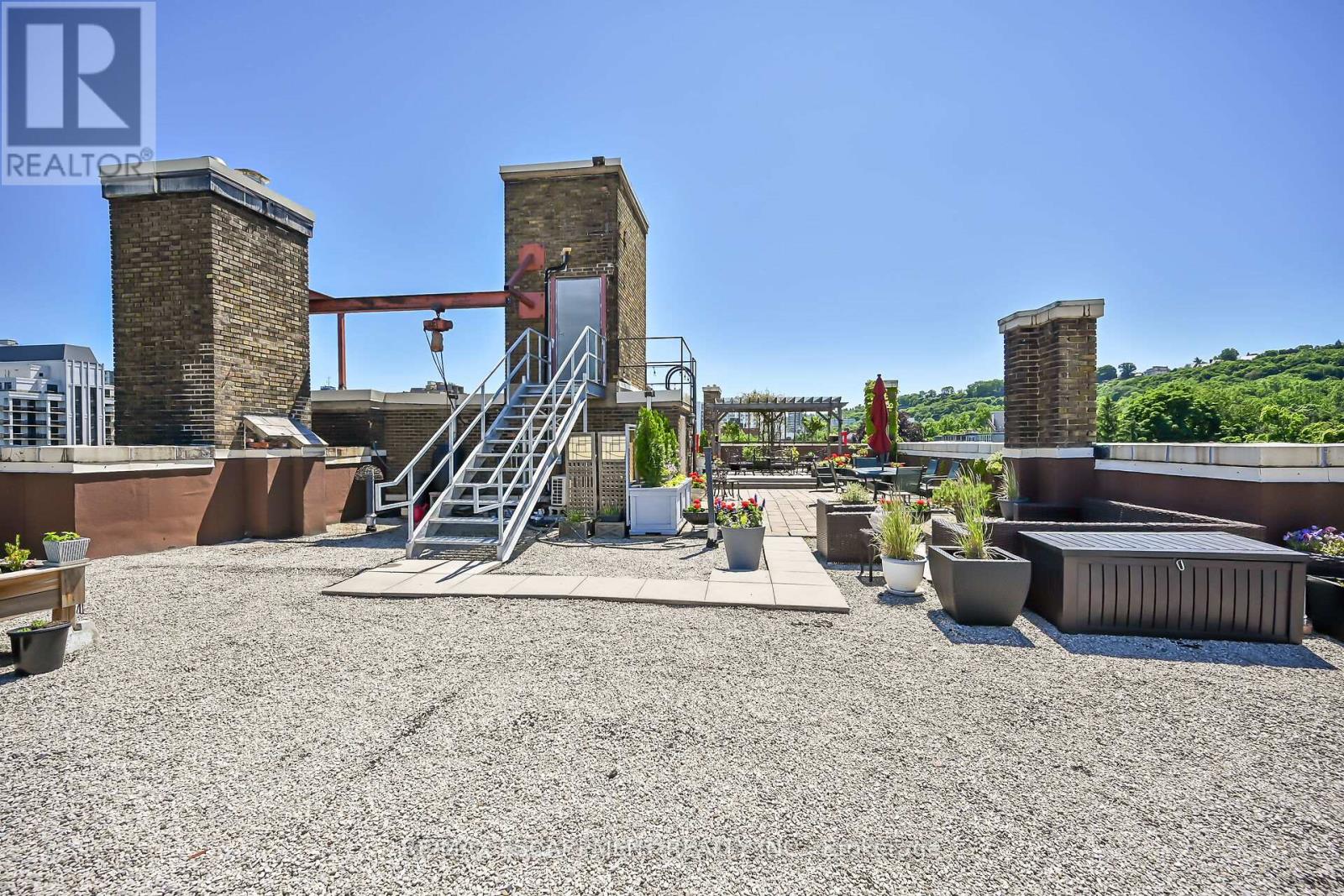 Photo 11 of Ll 2 86 Herkimer Street, Hamilton ON