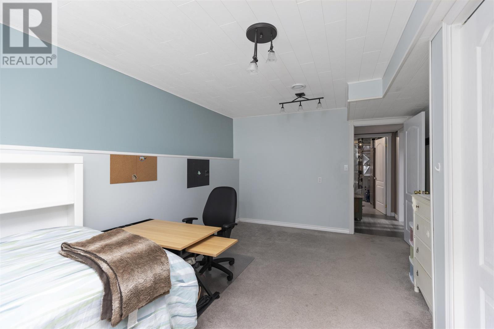Photo 46 of 71 East Champagne Dr, Sault Ste Marie ON