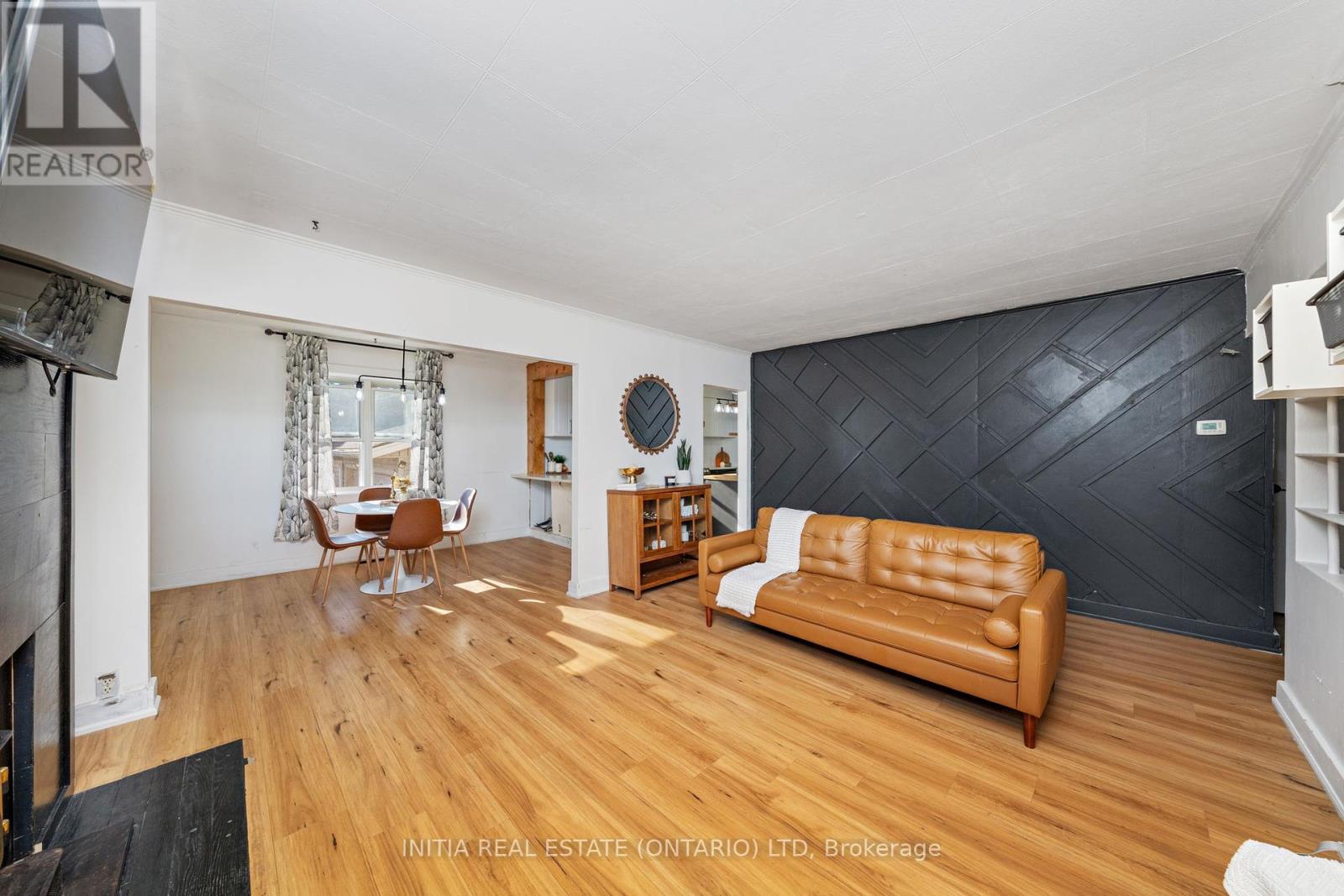 Photo 12 of 730 Talfourd Street, Sarnia ON