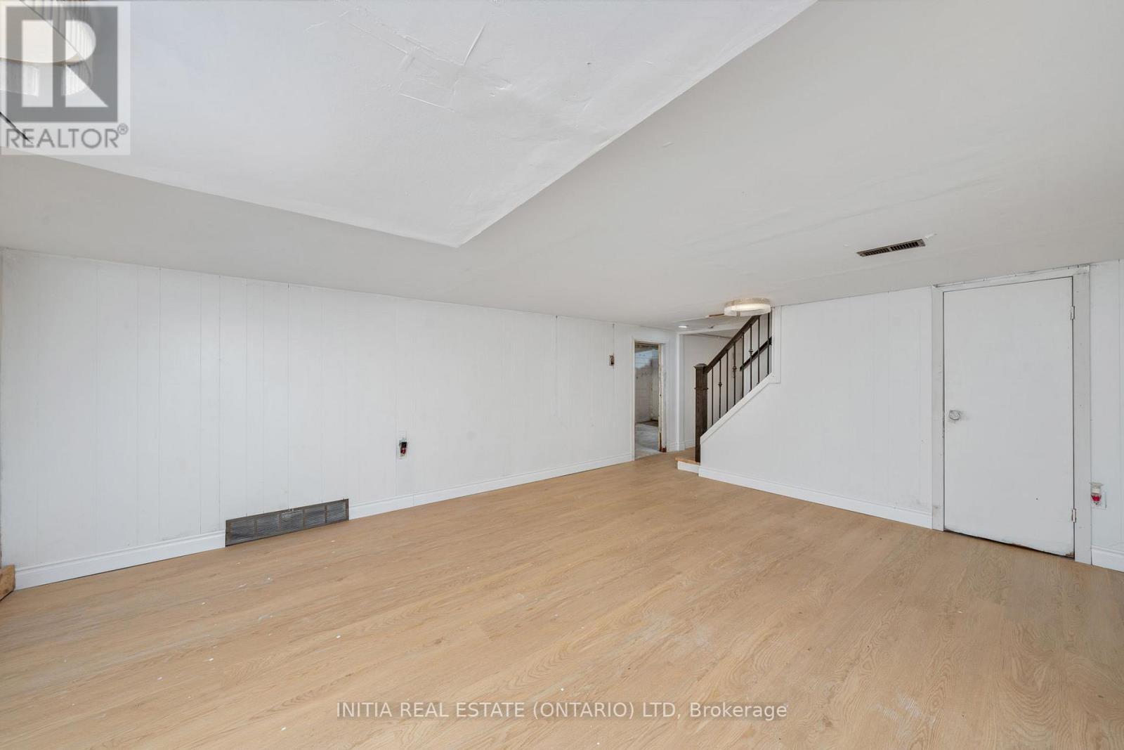 Photo 22 of 730 Talfourd Street, Sarnia ON