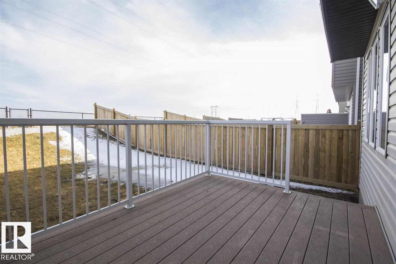 Photo 12 of 1911 28 St Nw, Edmonton AB