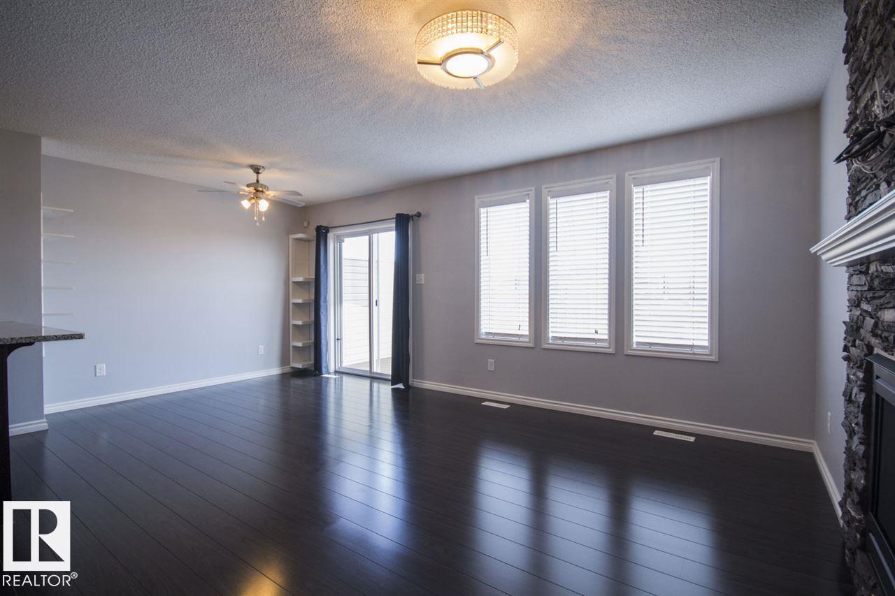 Photo 1 of 1911 28 St Nw, Edmonton AB