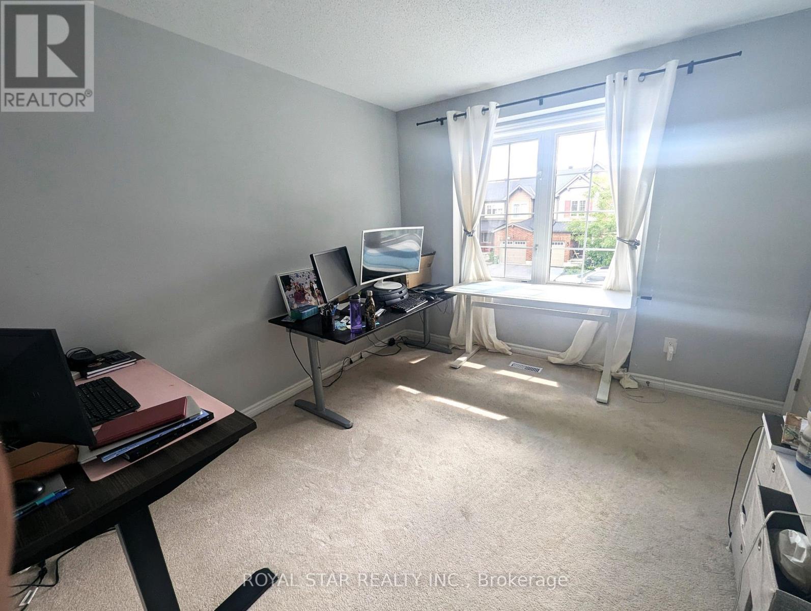Photo 9 of 767 Maloja Way, Ottawa ON