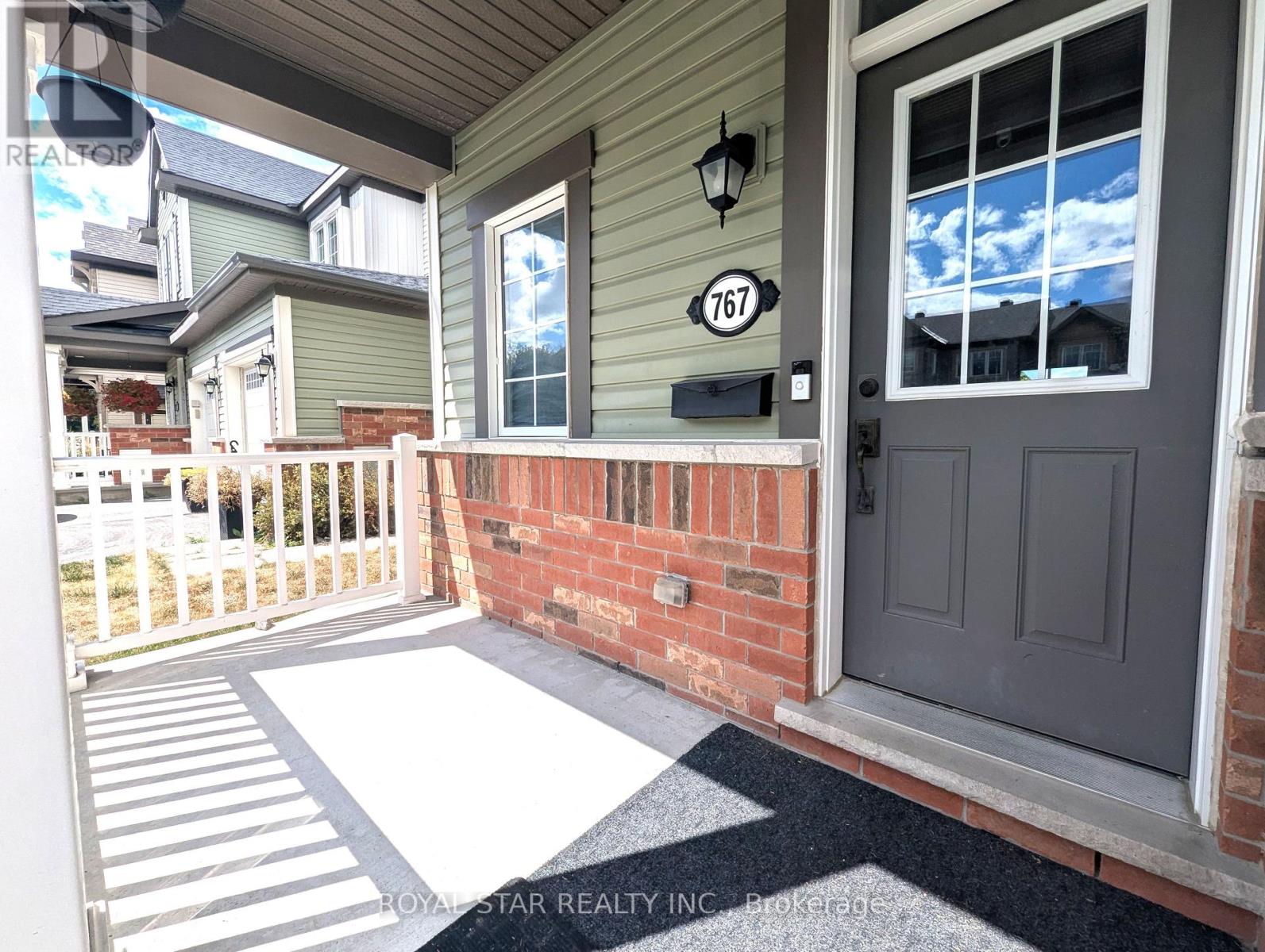 Photo 17 of 767 Maloja Way, Ottawa ON