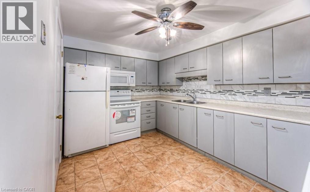 Photo 10 of 565 Greenfield Avenue Unit 703, Kitchener ON