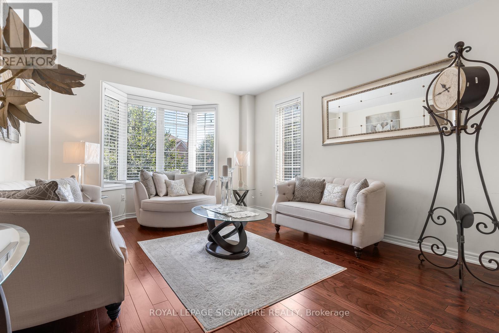 Photo 14 of 10 Goodhart Crescent, Ajax ON