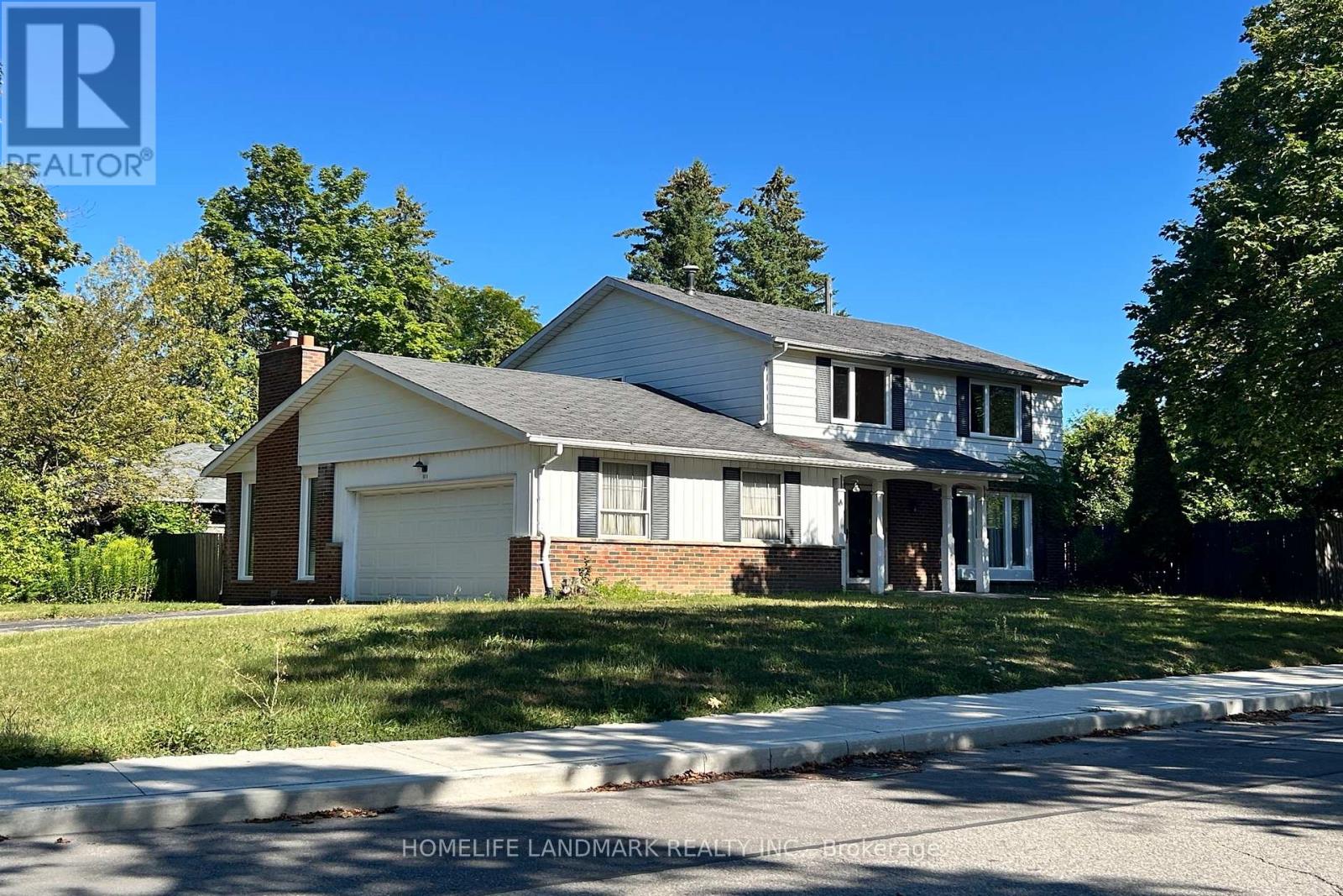 Photo 14 of 111 Drakefield Road, Markham ON