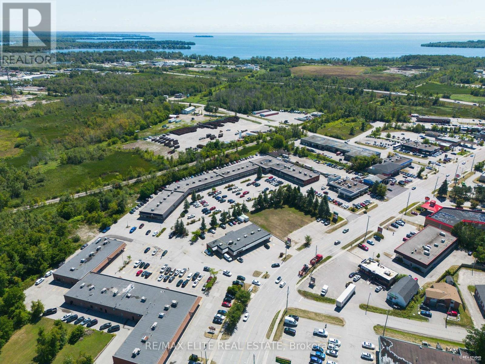 Photo 2 of 210 Memorial Avenue, Orillia ON