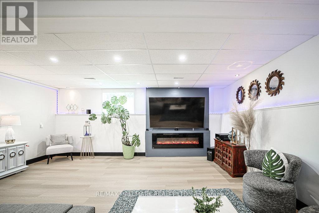 Photo 5 of 1151 Birch Road, Innisfil ON