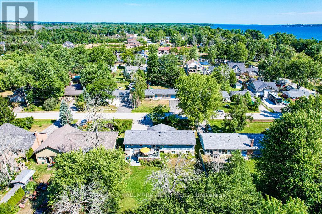 Photo 10 of 1151 Birch Road, Innisfil ON