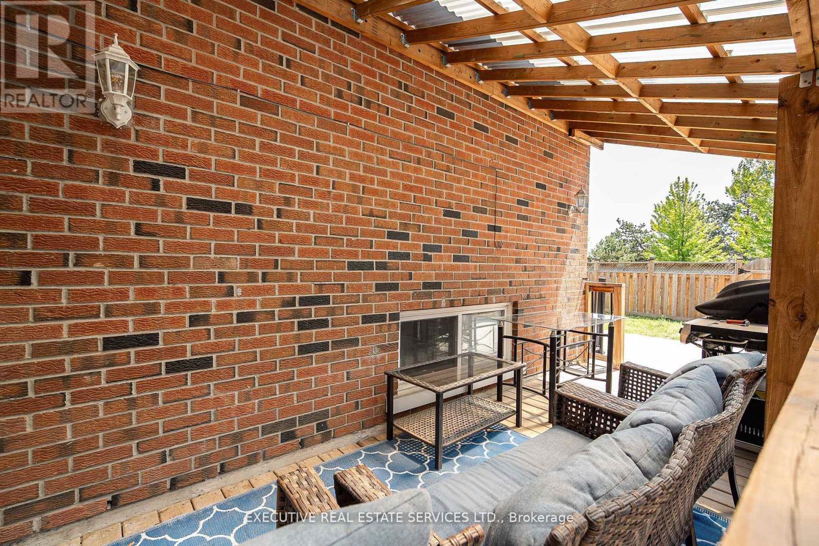 Photo 12 of 4 Simmons Boulevard, Brampton ON