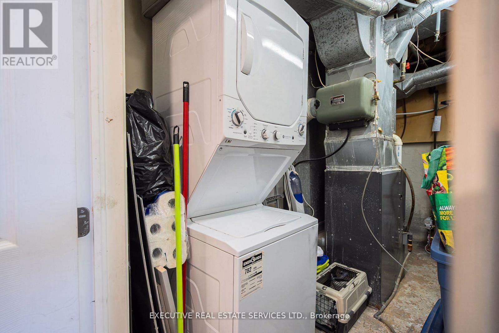Photo 31 of 4 Simmons Boulevard, Brampton ON