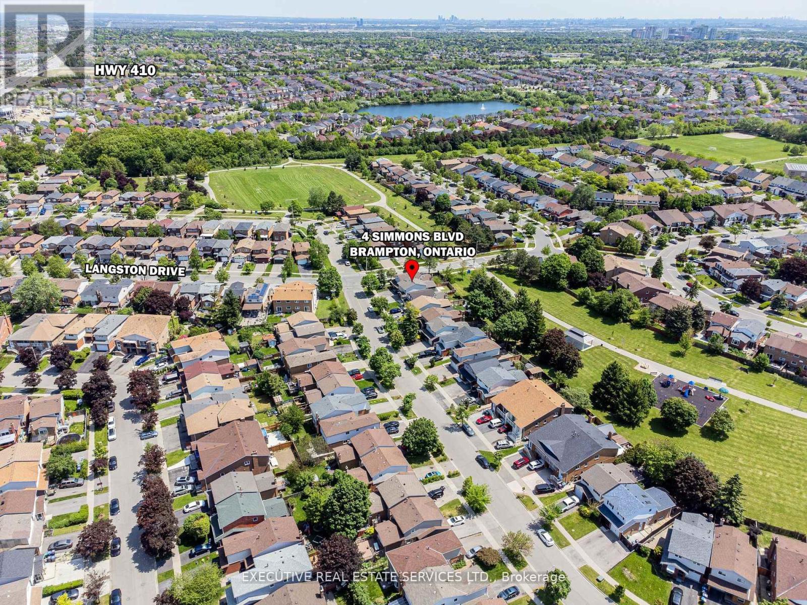 Photo 42 of 4 Simmons Boulevard, Brampton ON