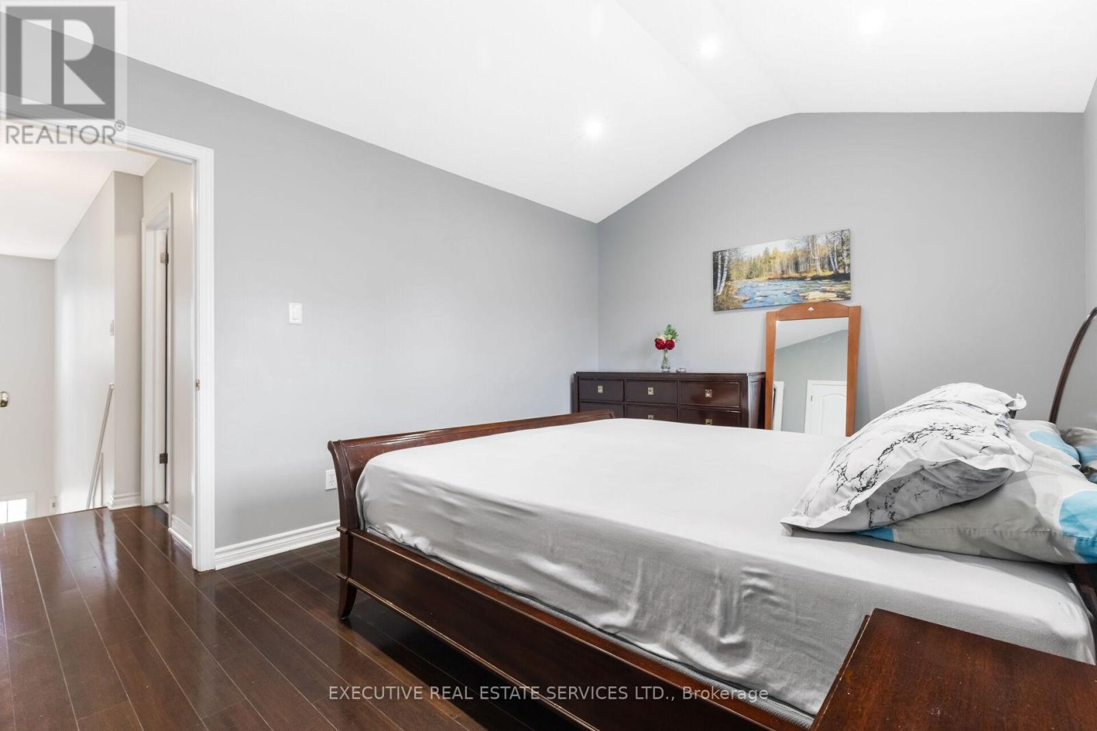 Photo 40 of 58 Mcmaster Road, Orangeville ON