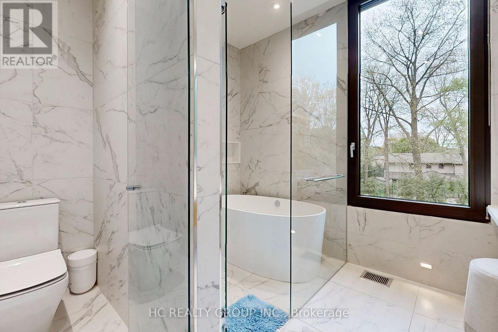Photo 23 of 1336 Hillhurst Road, Oakville ON