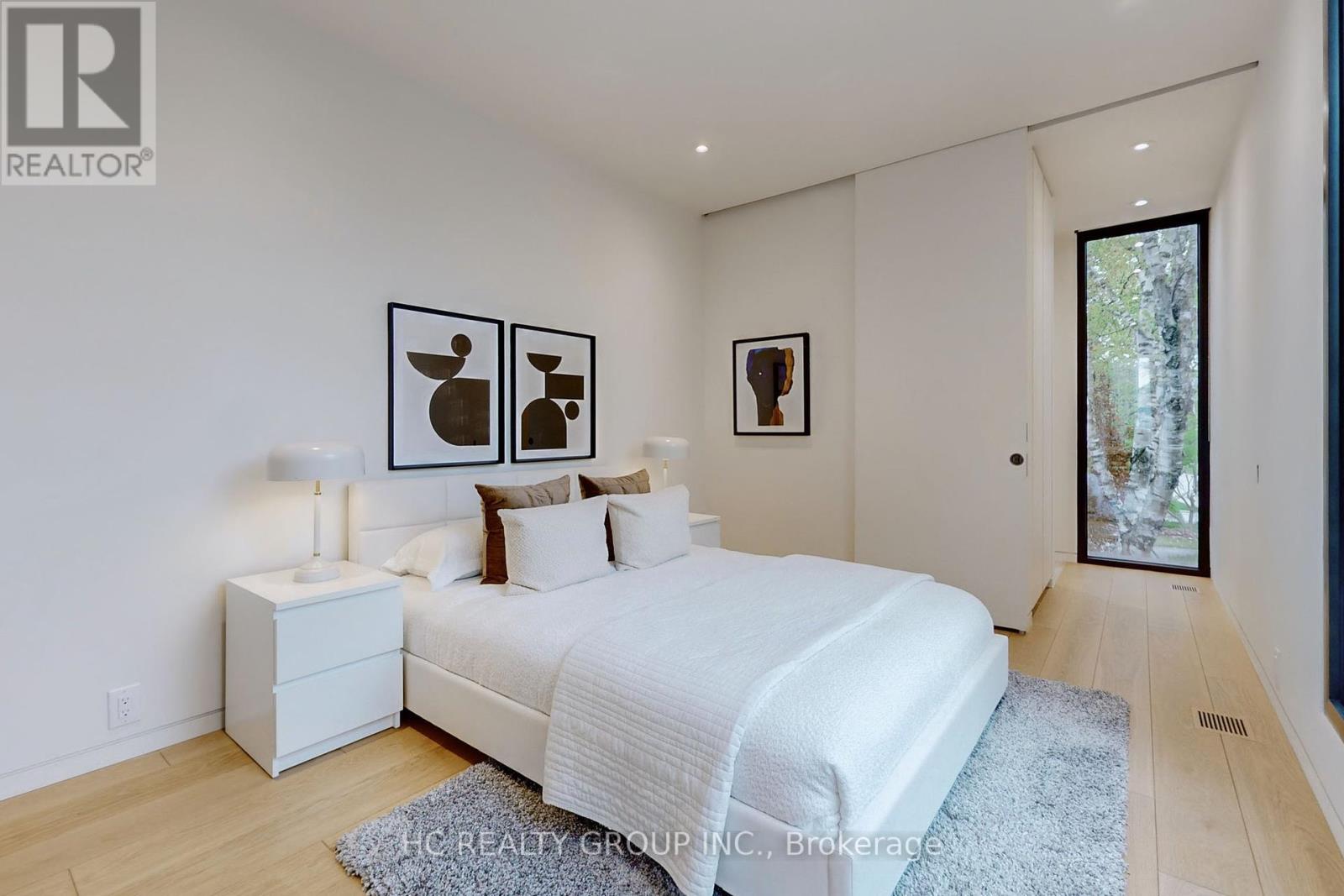 Photo 24 of 1336 Hillhurst Road, Oakville ON