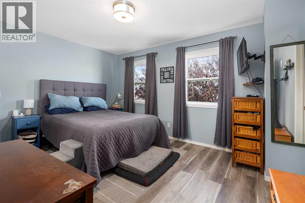Photo 1 of 54 Saddlemead Way Ne, Calgary AB