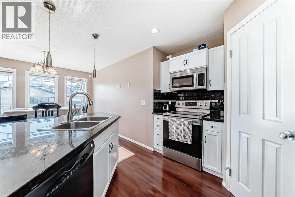Single Family House for Sale in  Covecreek Place NE Coventry Hills Calgary 