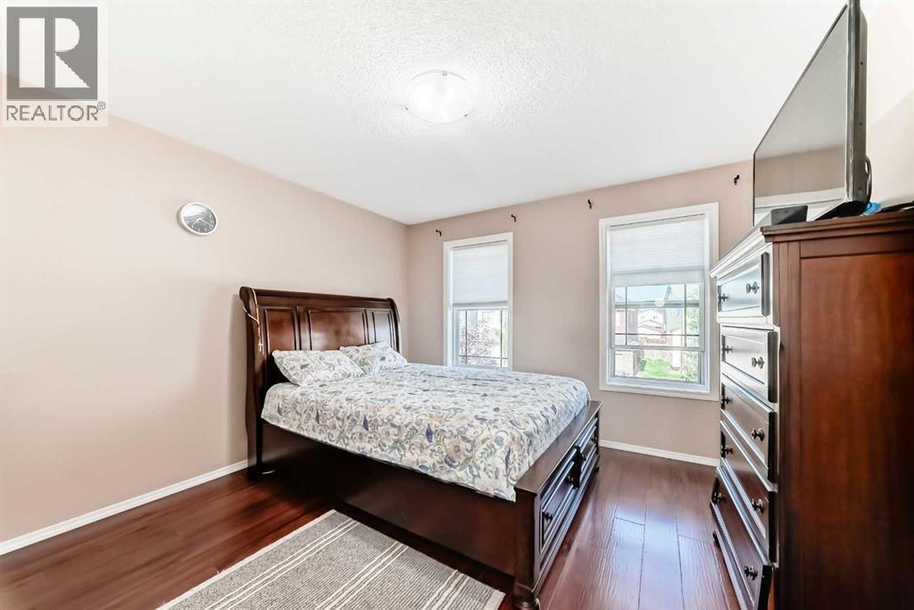 Single Family House for Sale in  Covecreek Place NE Coventry Hills Calgary 