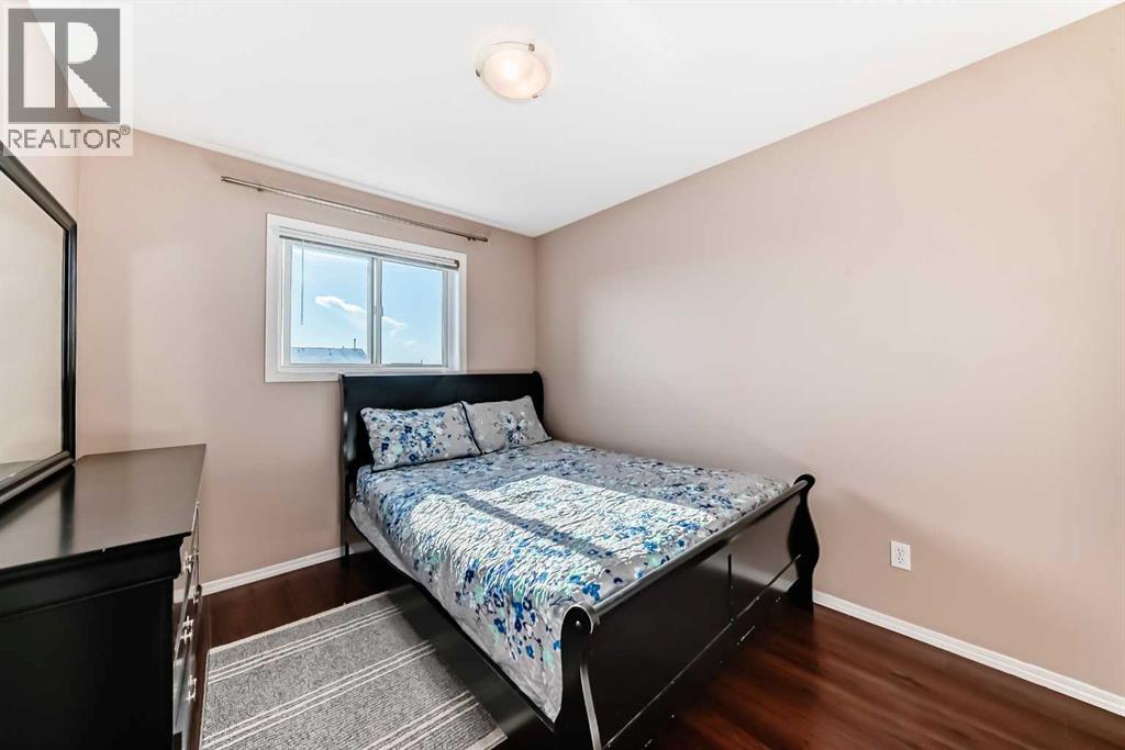 Single Family House for Sale in  Covecreek Place NE Coventry Hills Calgary 