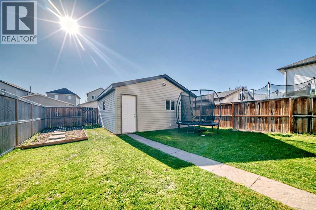 Single Family House for Sale in  Covecreek Place NE Coventry Hills Calgary 