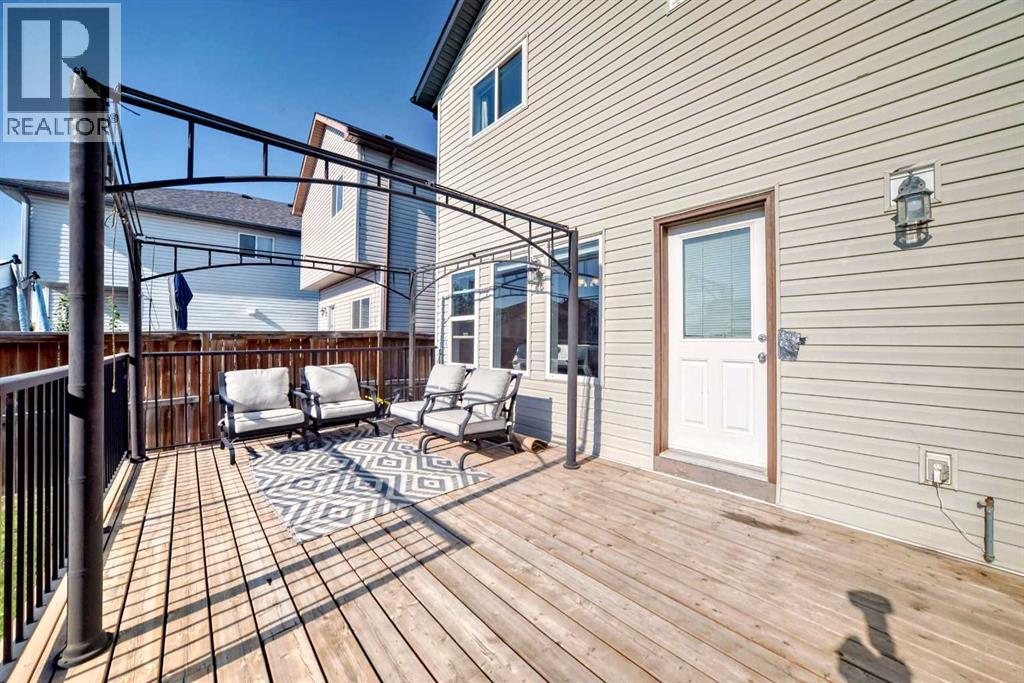Single Family House for Sale in  Covecreek Place NE Coventry Hills Calgary 