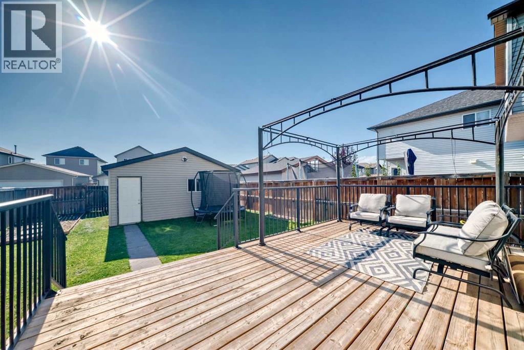 Single Family House for Sale in  Covecreek Place NE Coventry Hills Calgary 
