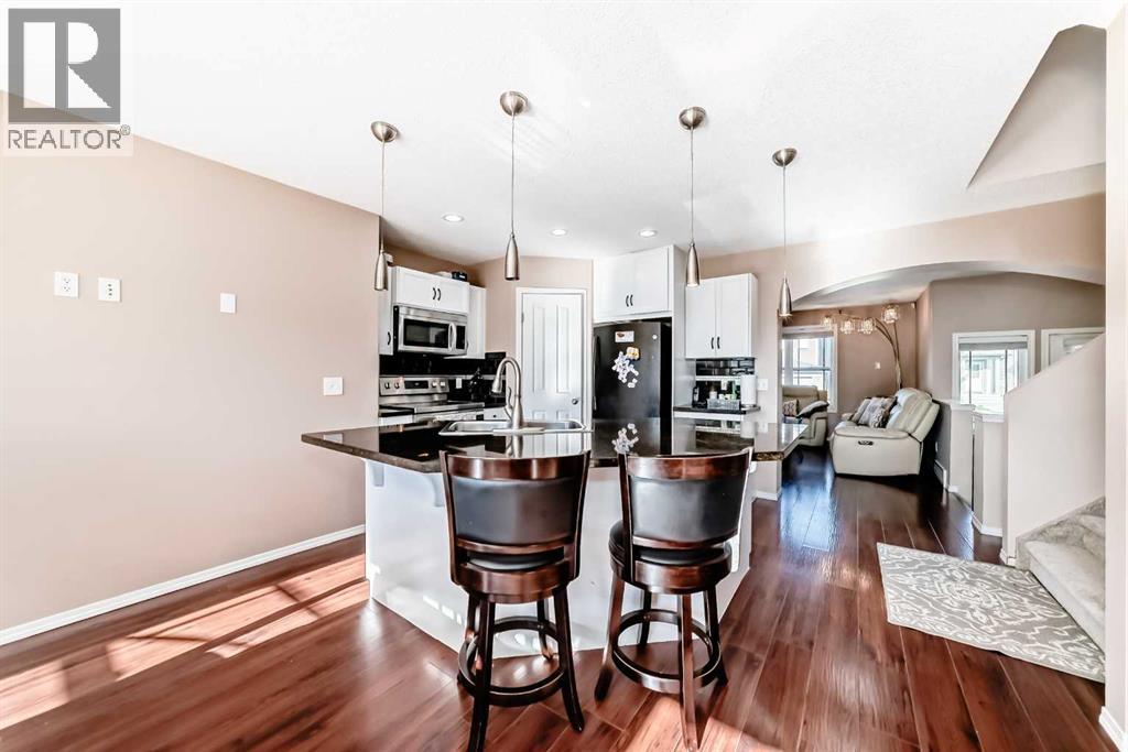 Single Family House for Sale in  Covecreek Place NE Coventry Hills Calgary 