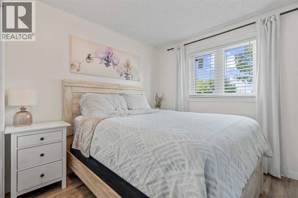Photo 34 of 318 Shawnessy Drive Sw, Calgary AB