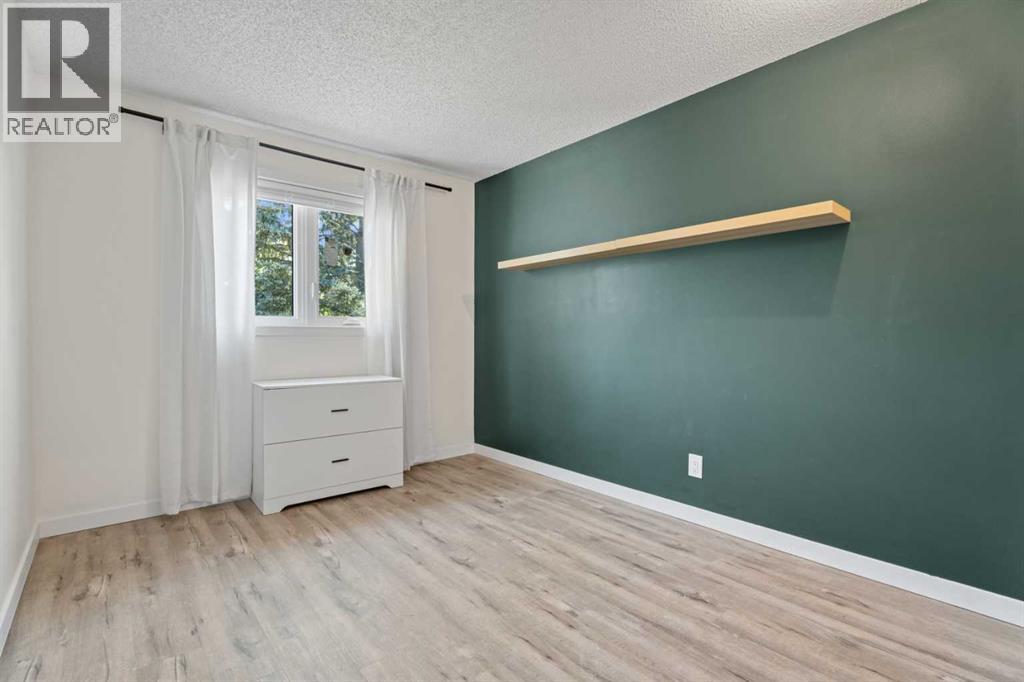 Photo 38 of 318 Shawnessy Drive Sw, Calgary AB