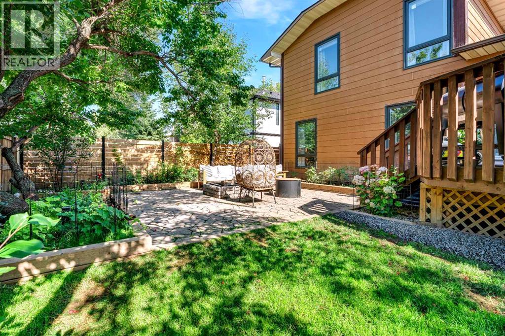 Photo 47 of 318 Shawnessy Drive Sw, Calgary AB
