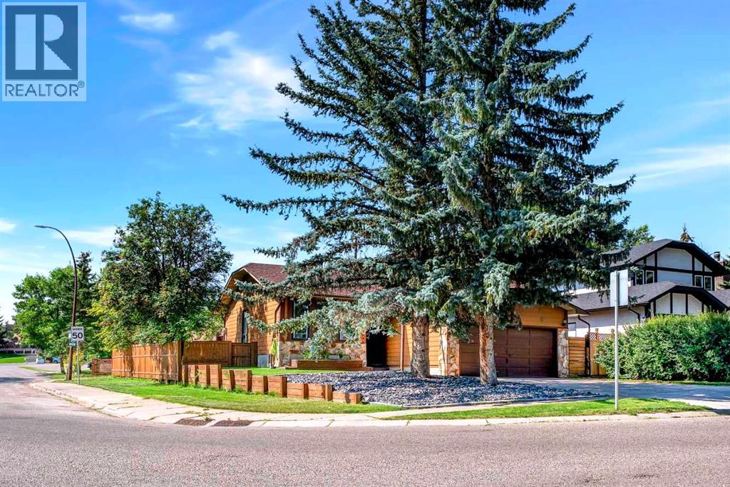 Photo 5 of 318 Shawnessy Drive Sw, Calgary AB