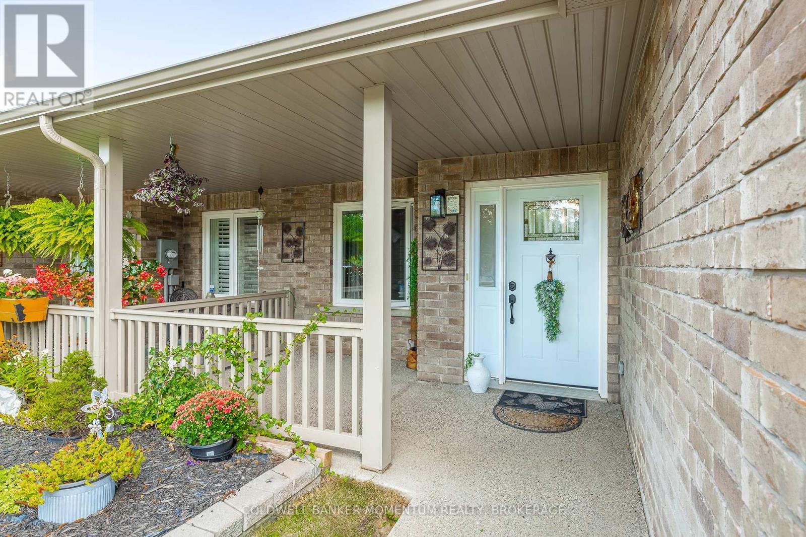 Photo 33 of 3916 Trillium Circle, Lincoln ON