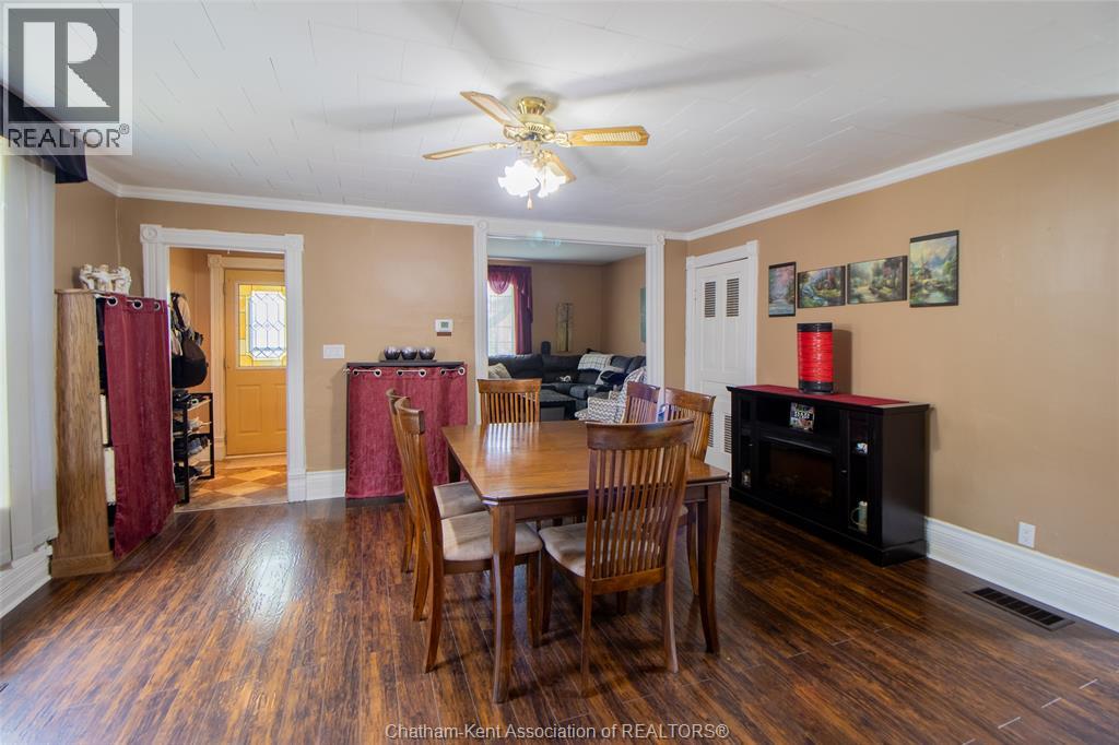 Photo 4 of 206 Adelaide Street South, Chatham ON